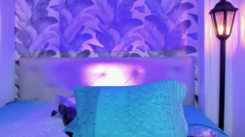 Luna Morgan online show from November 13, 2025, 3:38 am