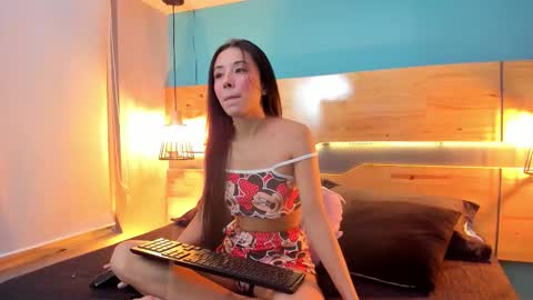 Luna Rosse  online show from March 8, 2026, 7:28 pm