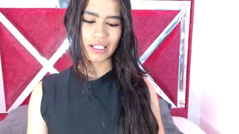 Snapshot of luna_starr69 chatting on September 10, 2025, 7:25 pm luna_starr69 online show from September 10, 2025, 7:25 pm