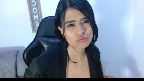 Snapshot of luna_starr69 chatting on September 26, 2025, 8:35 pm luna_starr69 online show from September 26, 2025, 8:35 pm