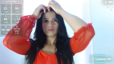 Snapshot of luna_starr69 chatting on December 1, 2025, 12:54 pm luna_starr69 online show from December 1, 2025, 12:54 pm