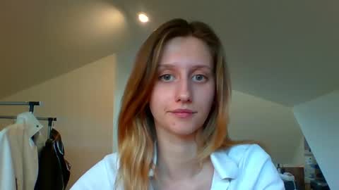 Snapshot of luna_xsensual chatting on February 14, 2025, 3:05 pm L U N A  online show from February 14, 2025, 3:05 pm