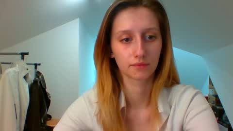Snapshot of luna_xsensual chatting on February 14, 2025, 6:08 pm L U N A  online show from February 14, 2025, 6:08 pm