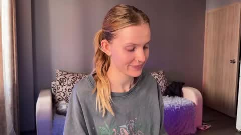 Britney online show from September 21, 2025, 6:26 am