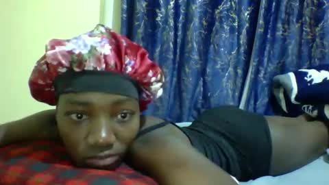 lunah_kitty online show from May 11, 2026, 4:40 am