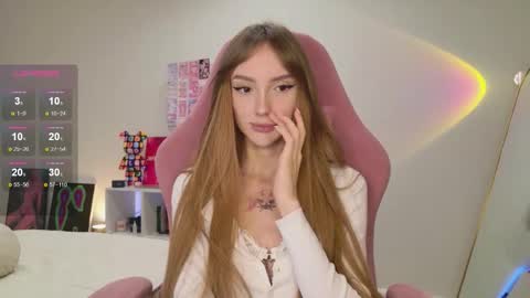 Luna online show from September 19, 2025, 11:16 pm