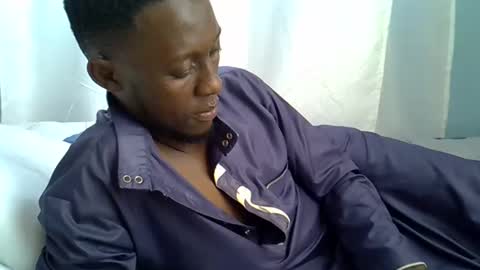 lunalove22_ online show from September 16, 2025, 4:57 am