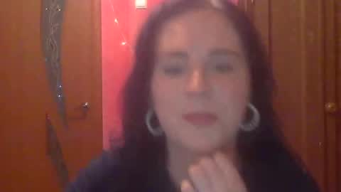 lunamystique_ online show from January 21, 2025, 4:58 pm