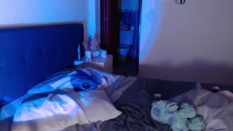 Snapshot of lunapalmer01 chatting on November 24, 2025, 2:55 am Julieth online show from November 24, 2025, 2:55 am