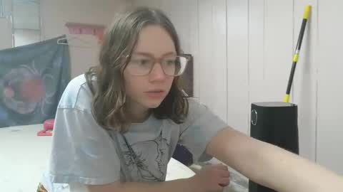 lunaquinn45 online show from February 18, 2025, 8:14 pm