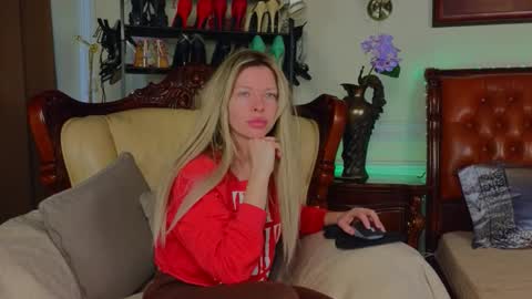 Luna Rishi online show from March 20, 2026, 7:24 am