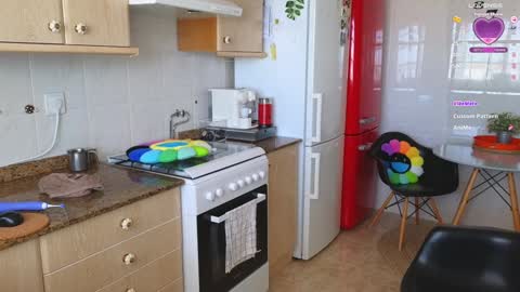 Snapshot of lunary_mix chatting on January 9, 2025, 4:17 pm  Luna online show from January 9, 2025, 4:17 pm