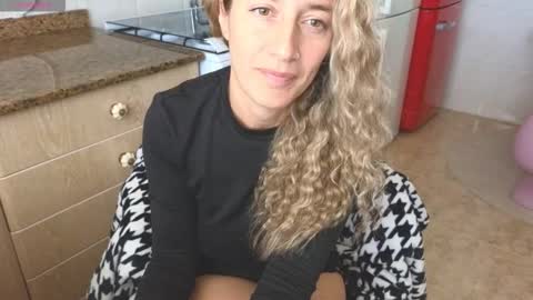  Luna online show from March 3, 2026, 12:44 pm