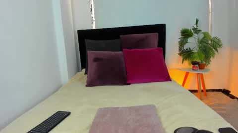 Snapshot of lunavelvet7 chatting on September 24, 2025, 3:26 pm lunavelvet7 online show from September 24, 2025, 3:26 pm