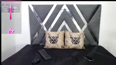 Luna online show from January 28, 2025, 4:52 pm