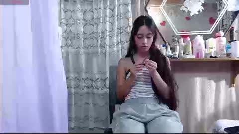 Luna online show from September 13, 2025, 9:25 pm