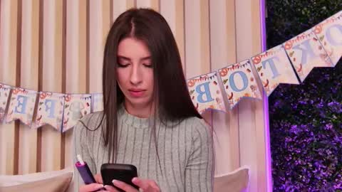 Snapshot of lunawills_ chatting on September 29, 2025, 4:28 am Luna online show from September 29, 2025, 4:28 am