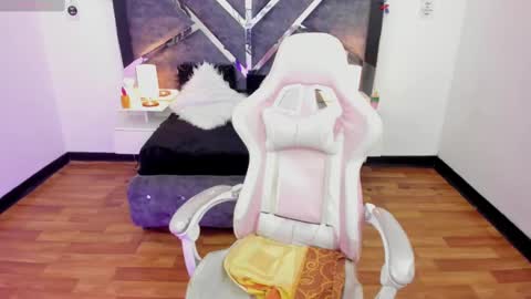  V A L E R I A   online show from February 22, 2025, 1:22 am