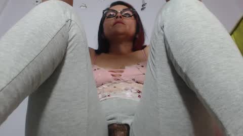 Luna Tamara online show from February 24, 2025, 3:33 am