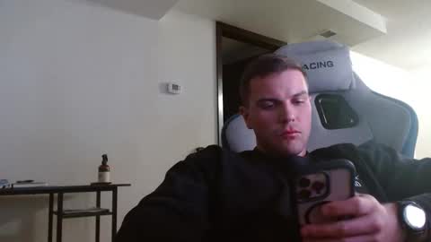 lunk3232 online show from January 18, 2026, 12:14 am