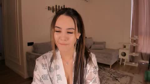 Snapshot of lunnar_jade chatting on January 13, 2026, 9:25 am Jade online show from January 13, 2026, 9:25 am