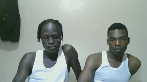 luoislove online show from November 7, 2025, 7:25 pm