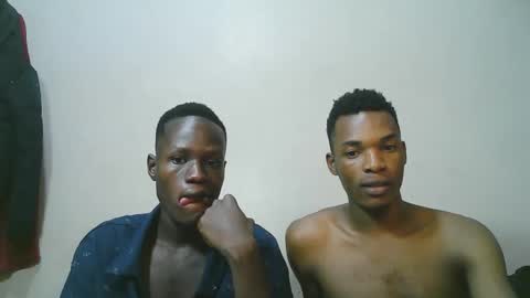 luoislove online show from April 14, 2026, 7:09 pm