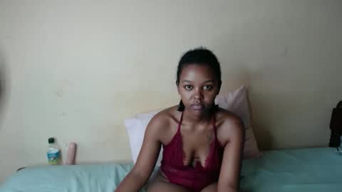 Snapshot of lush_goddess chatting on May 29, 2026, 12:25 pm shan online show from May 29, 2026, 12:25 pm