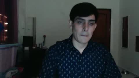 Snapshot of lusrodri chatting on December 5, 2025, 4:54 am Sebastian E. online show from December 5, 2025, 4:54 am