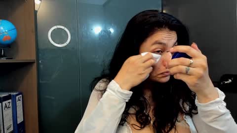 Angela 3 online show from December 6, 2024, 9:13 pm