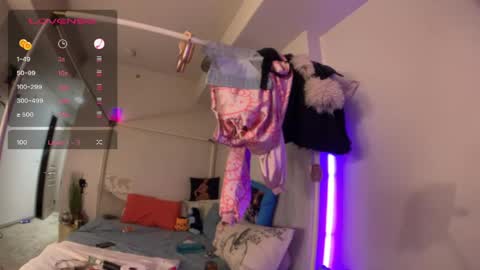 LOLA online show from March 13, 2026, 5:47 am