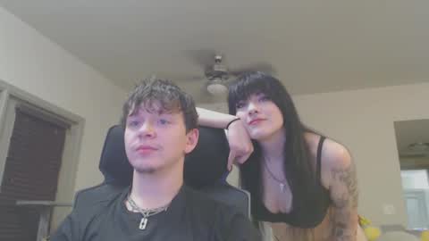 LustfulLives online show from February 28, 2025, 4:21 am