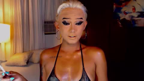 AdriannaFowks online show from May 24, 2026, 7:57 am