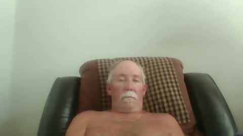 luv269er online show from May 7, 2026, 10:37 pm