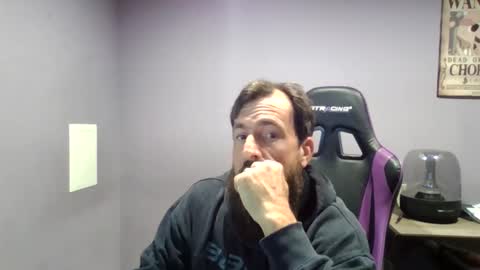 Snapshot of luv2likslit611455 chatting on October 10, 2025, 8:57 am Luv2likslit online show from October 10, 2025, 8:57 am