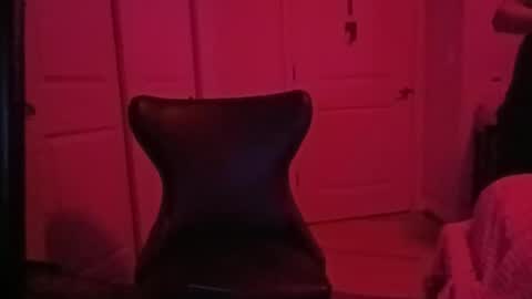 Luv2tokNstrok online show from November 7, 2025, 9:31 am