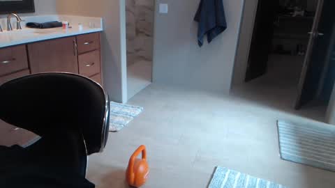 luv_missle online show from March 4, 2025, 9:54 pm