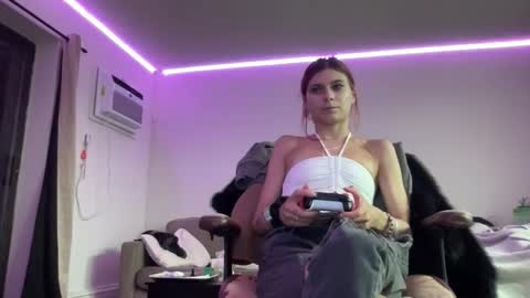 Snapshot of luvkoko chatting on May 26, 2026, 8:10 am luvkoko online show from May 26, 2026, 8:10 am