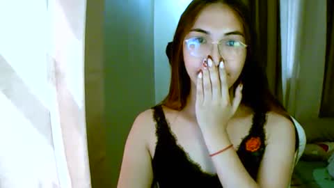 Snapshot of luvv_soleil chatting on March 14, 2026, 2:06 am Sol online show from March 14, 2026, 2:06 am