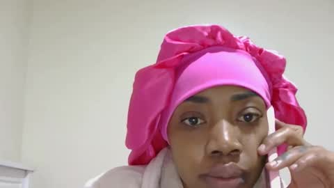 luvvRoyale online show from November 11, 2025, 7:14 pm