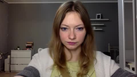 Millie online show from November 27, 2025, 10:12 pm