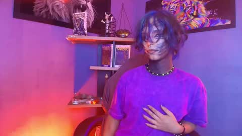 Luxiel 3 online show from February 11, 2026, 12:26 am