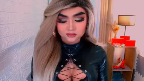 Sasha Blaire online show from January 6, 2026, 3:05 pm