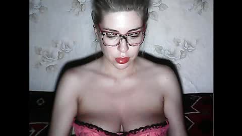 LuxSonyaStar online show from October 13, 2025, 1:33 pm