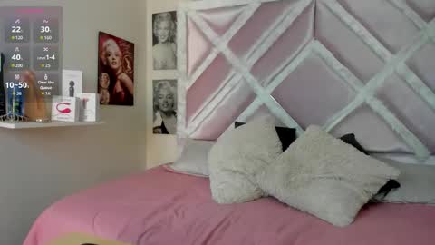 Snapshot of luxx_11 chatting on February 21, 2026, 1:12 pm Lux online show from February 21, 2026, 1:12 pm