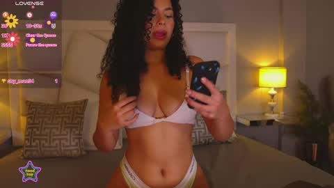 Luxy Lux online show from May 27, 2026, 6:16 pm