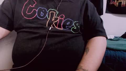 Snapshot of lvcifer_ chatting on January 23, 2025, 7:18 pm ayoo online show from January 23, 2025, 7:18 pm