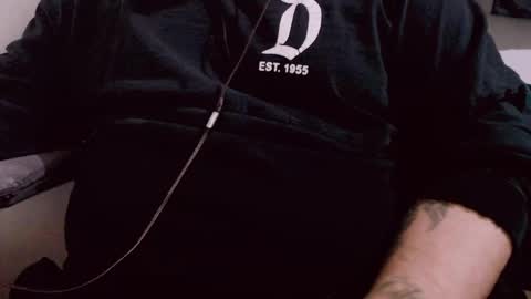 Snapshot of lvcifer_ chatting on February 6, 2025, 7:56 am ayoo online show from February 6, 2025, 7:56 am