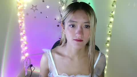 Snapshot of lya_ch chatting on June 1, 2026, 9:38 pm Call me Lia online show from June 1, 2026, 9:38 pm