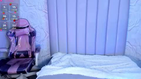 Snapshot of lya_dubois_ chatting on February 28, 2026, 5:14 pm LYA DUBOIS online show from February 28, 2026, 5:14 pm